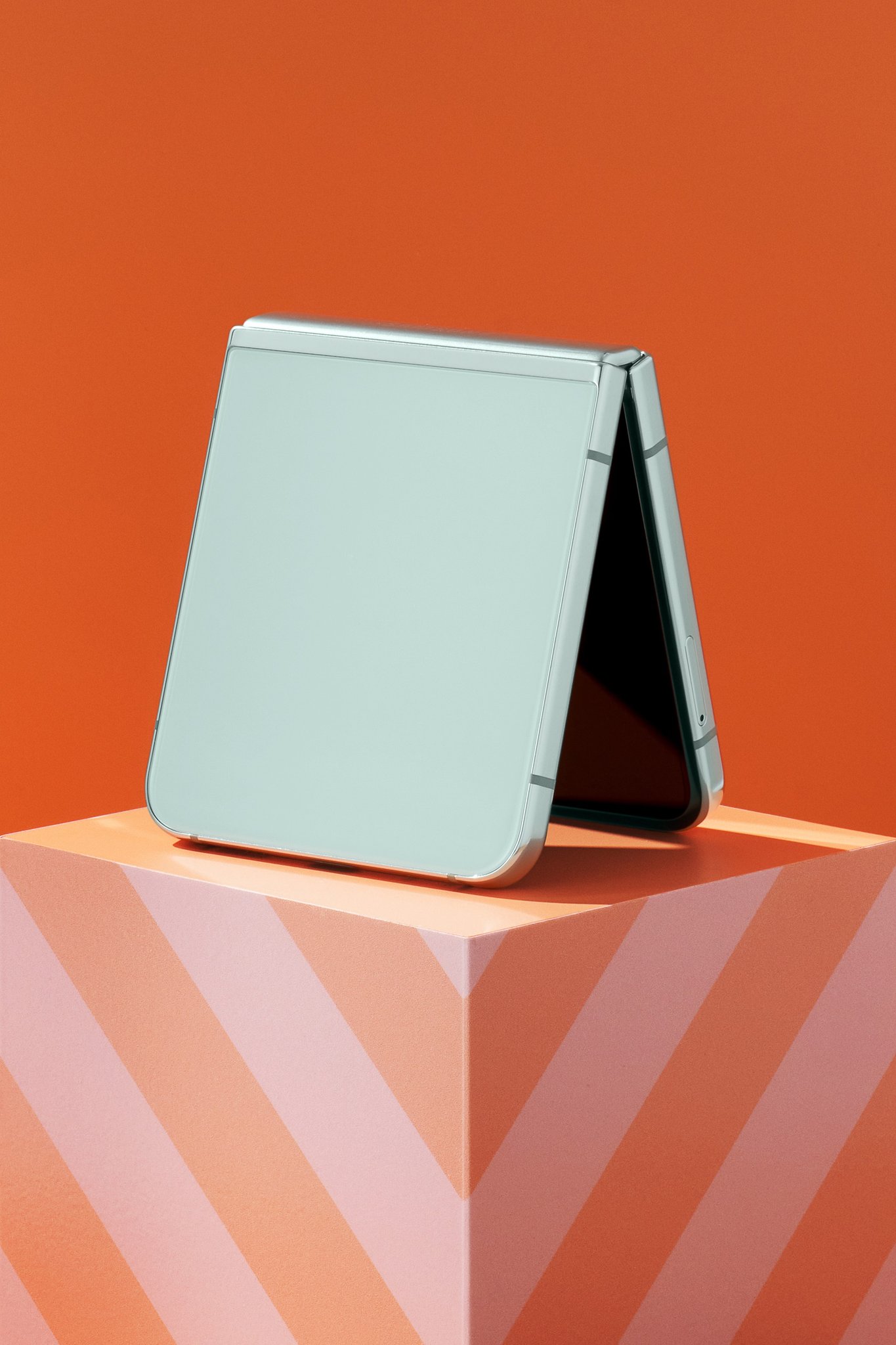 Galaxy Z Flip5 (F731B)